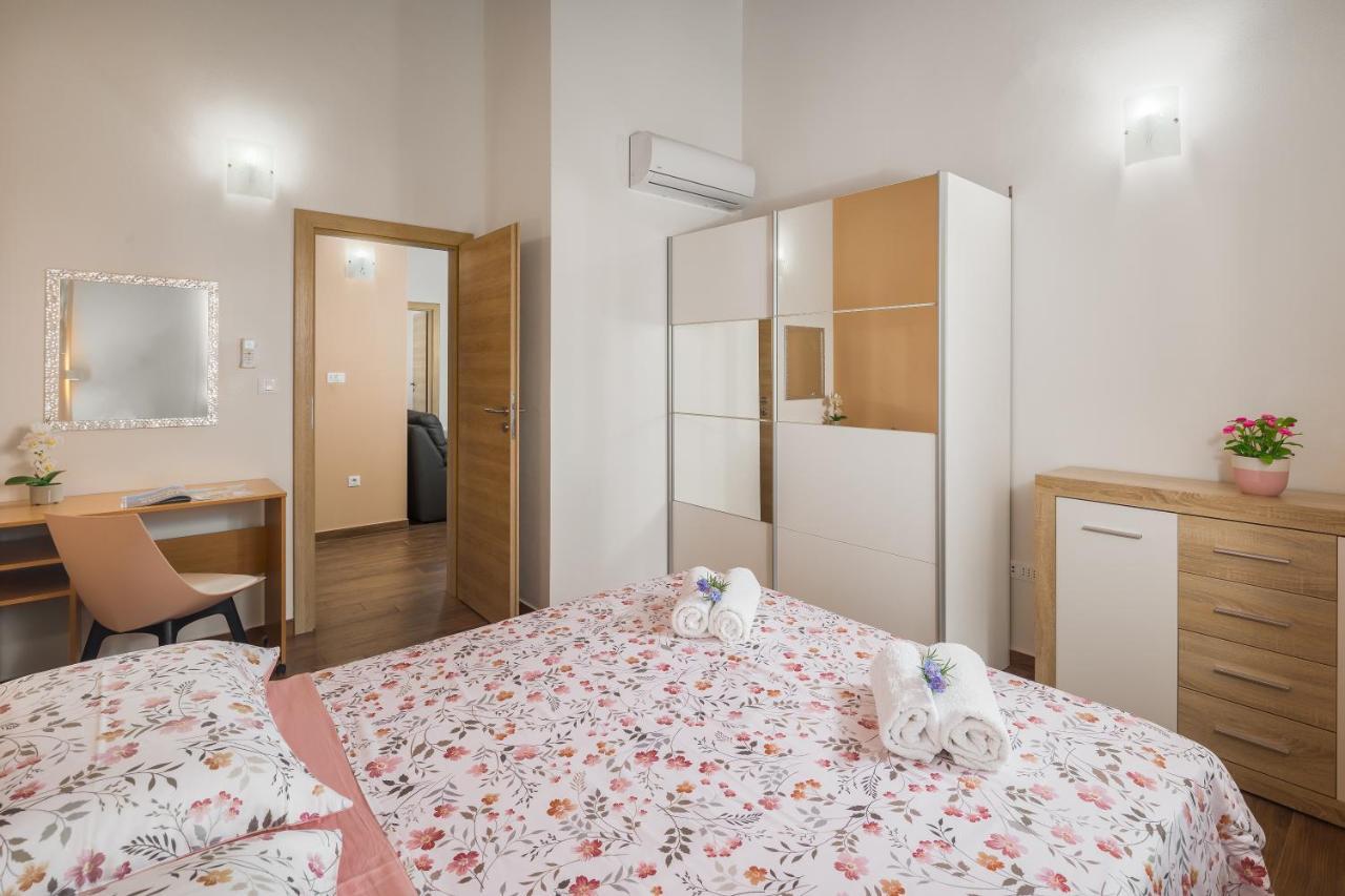 Villa Gracia Sveti Lovrec Pazenaticki Luaran gambar