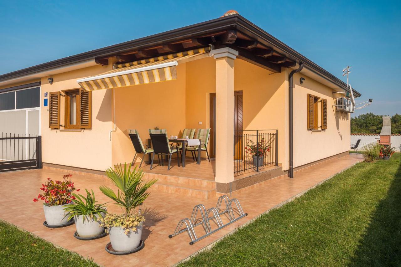 Villa Gracia Sveti Lovrec Pazenaticki Luaran gambar