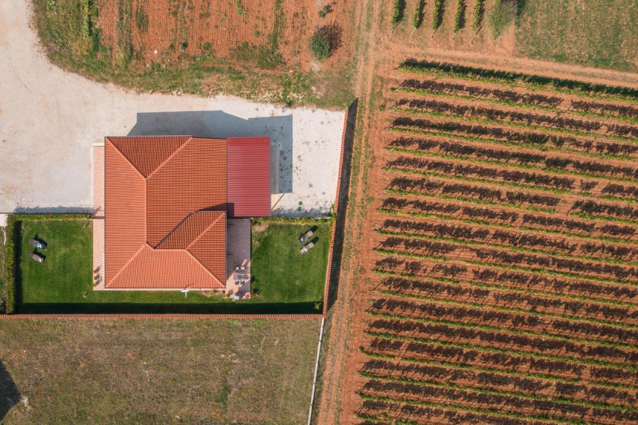 Villa Gracia Sveti Lovrec Pazenaticki Luaran gambar